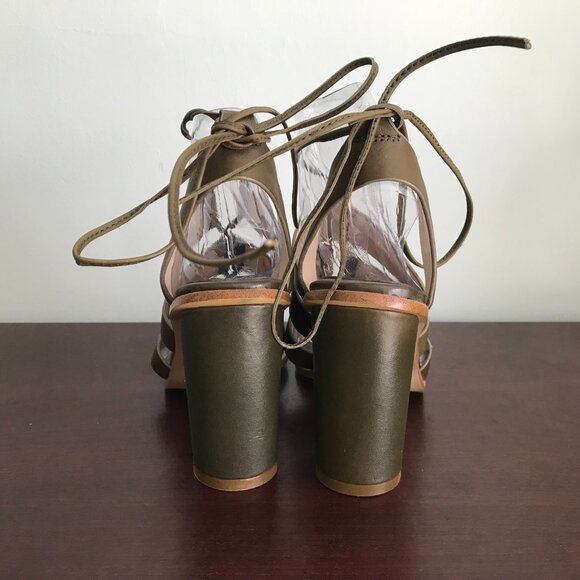 Banana Republic | ROSELLA GHILLIE SANDAL - Picture 6 of 13